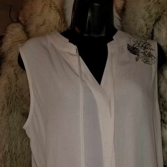 Vera Wang  Top Beautiful Blouse  NWT camisole - Picture 2 of 7